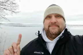 Конвейер репрессий. Бизнесмена осудили по четырем политическим статьям. Прокуратура заблокировала сайт с беларускими книгами и сувенирами